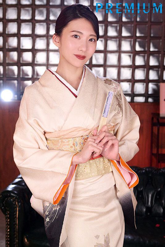 巨乳白皙长腿妹子浴室洗澡啪啪 乳摇跪着口交后入骑乘抽插 非常诱